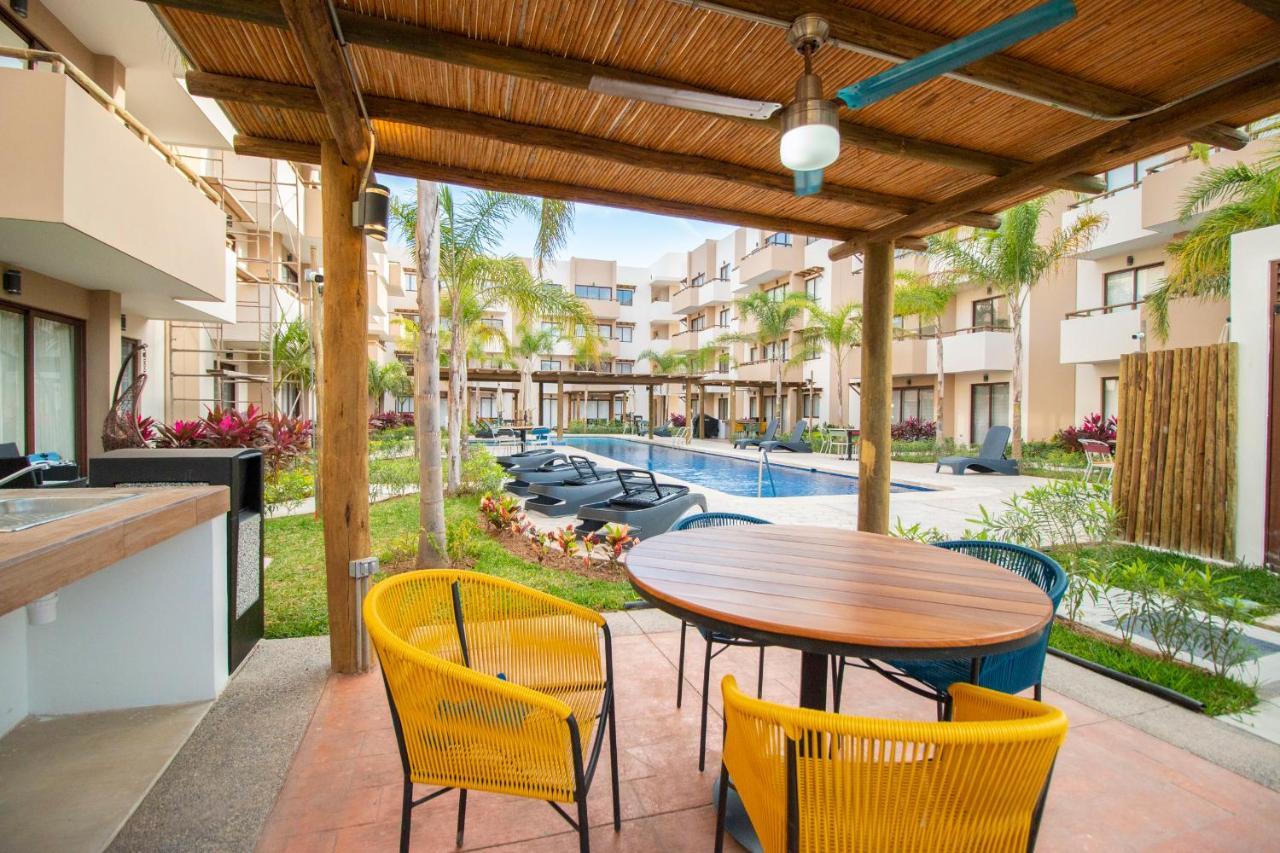 Ambar Condominios 马萨特兰 外观 照片