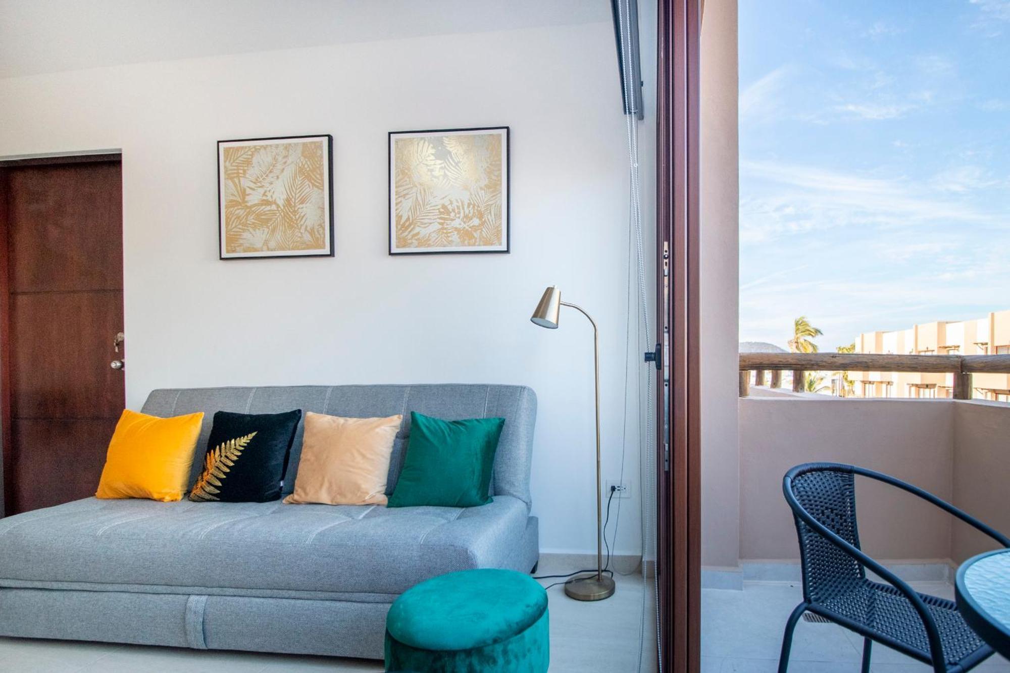 Ambar Condominios 马萨特兰 外观 照片